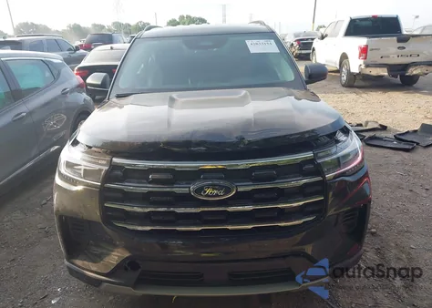 2025 Ford Explorer Active z USA, uszkodzony, nr VIN 1FMUK8DHXSGA21017